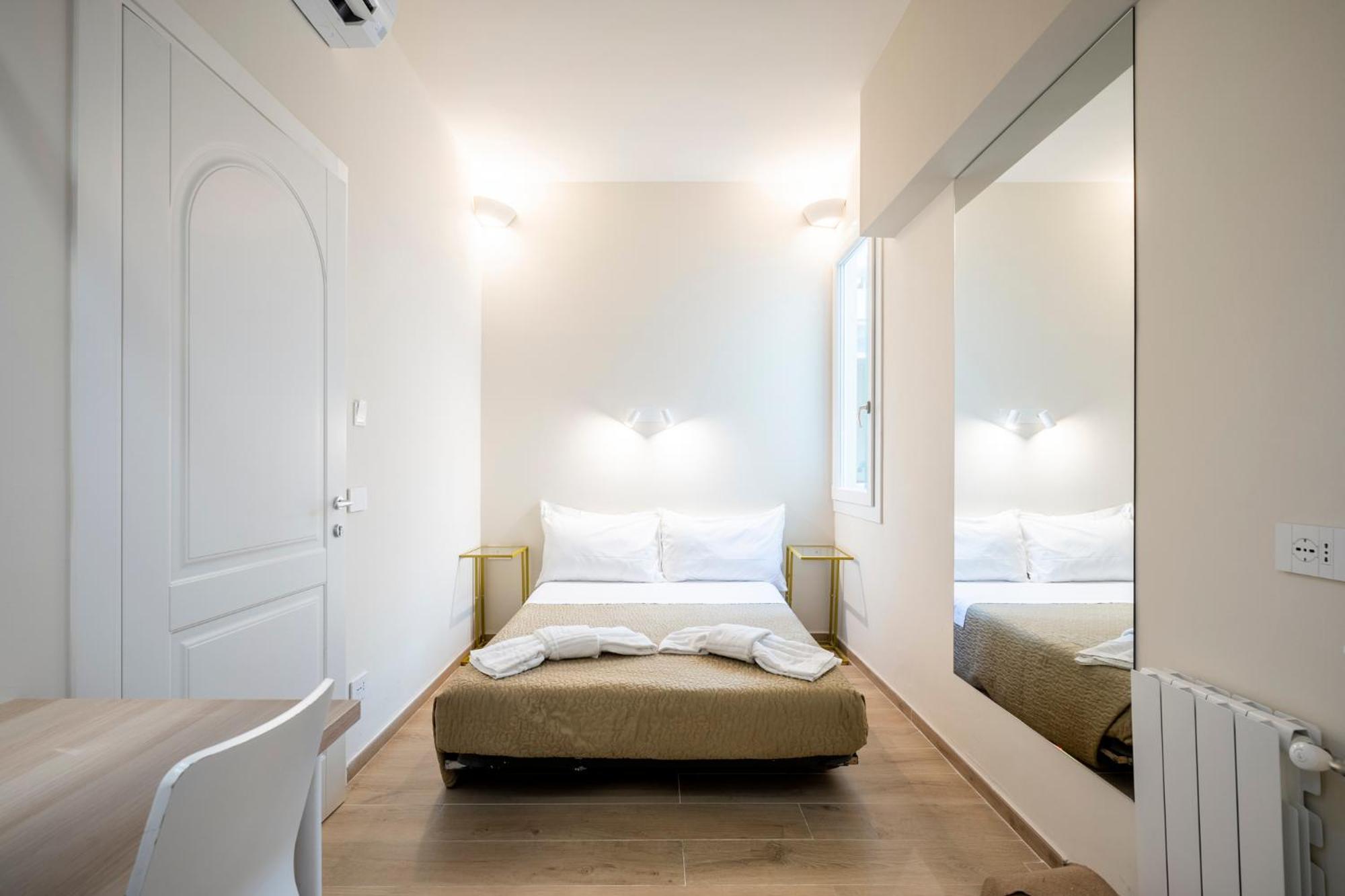 Duomo - Camere Matrimoniali Con Bagno Privato Florence Ngoại thất bức ảnh